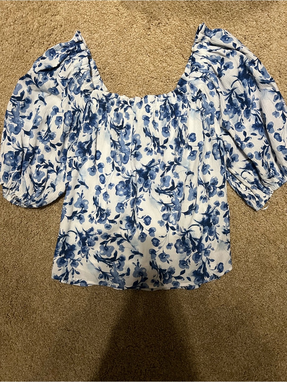 Abercrombie & Fitch White Top with Blue Floral Print